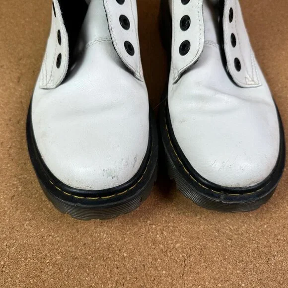 Dr Martens Luana White Combat Lace Up Boot Womens Size 9 - No Laces - Picture 2 of 8